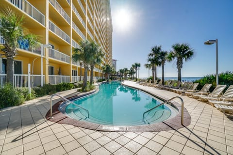 1 of 2 Gulf Front Pools - Heated Seasonally
