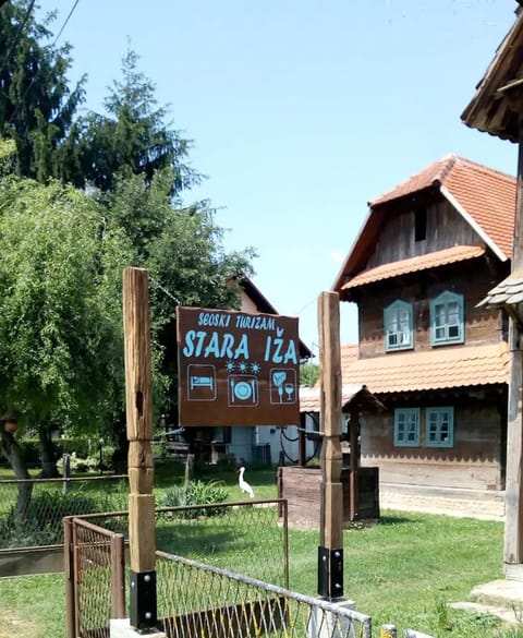 Rural tourism "STARA IŽA"