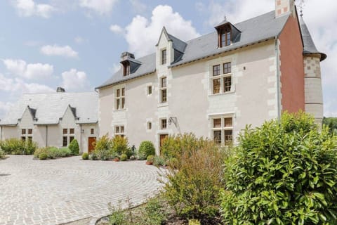 Le Vau Rozet, court view