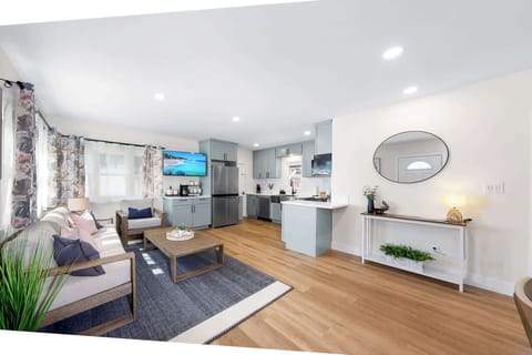 Open floor concept, perfect for the whole family to gather