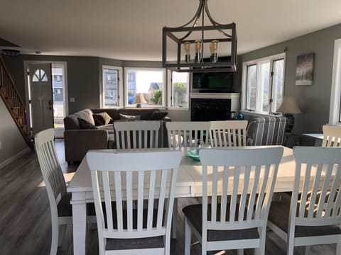 Dining & Living Room