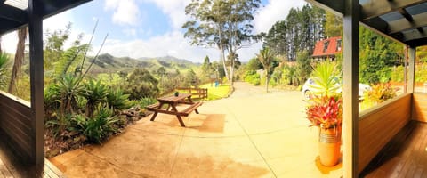 view of front entrance