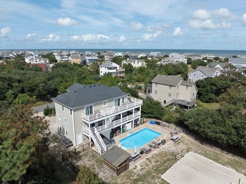 OH92: Banks Retreat  | Back Exterior - Aerial View