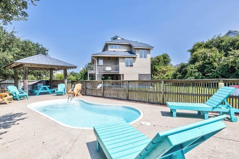Private Pool Area
