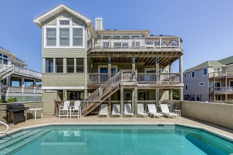 Private Pool Area
