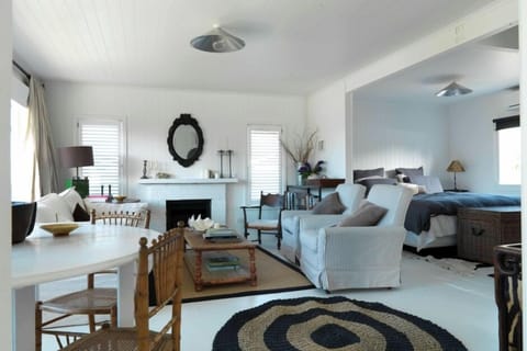Style and luxury, Crabtree interior