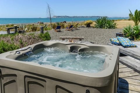 Spa pool