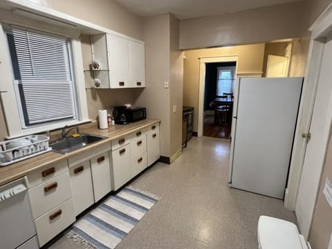 kitchen has everything you need to cook for your family