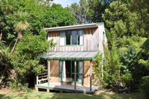 The Chalet/sleepout.