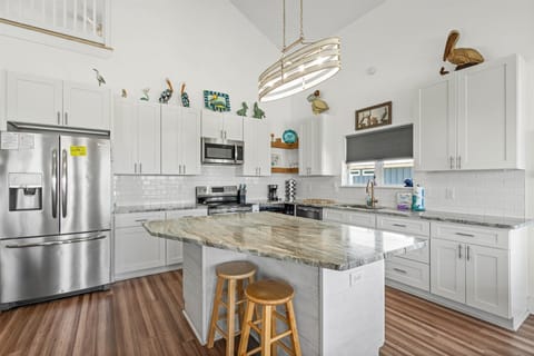 Salty Seahorse Fully Equiped Kitchen