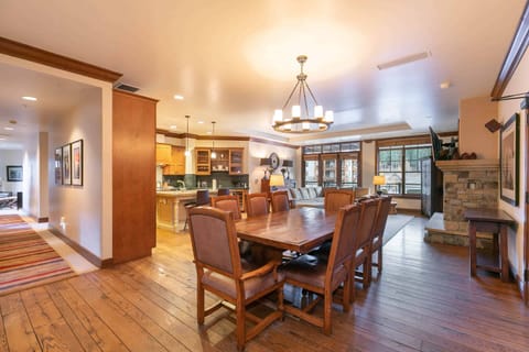 1693841130805-745-13