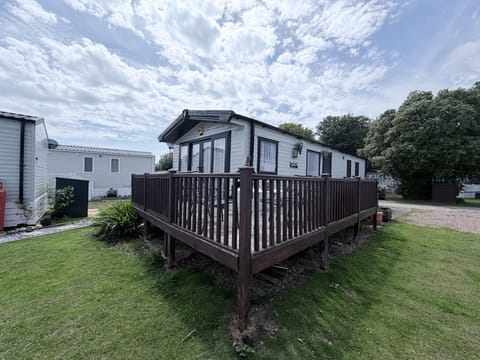 The Suffolk Coast is calling—spend your evenings on your caravan decking, watching the stars.