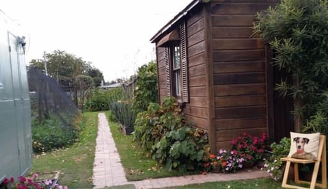 Te Whare and Caravan are very close!