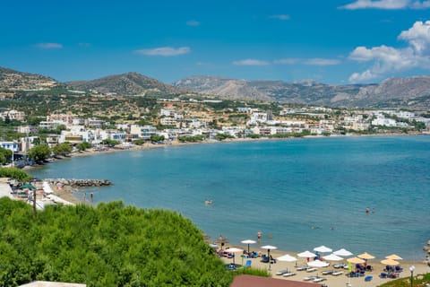 Makrigialos beach