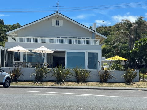 Exterior of Property - DOWNSTAIRS portion is the holiday rental .