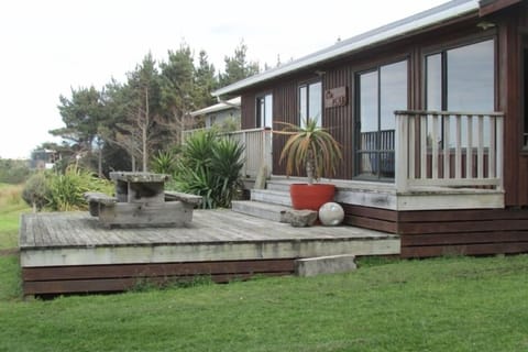 Front deck