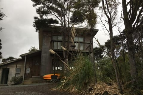 The bach from driveway entrance