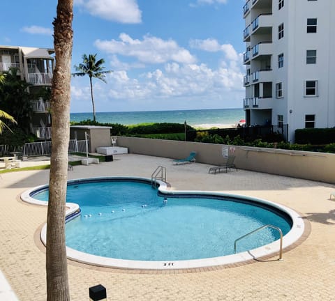 Heated pool 