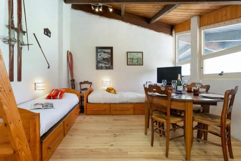 Single beds in the living space