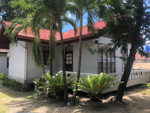 Baan Anuntanaruk 2 Bedroom Garden View D