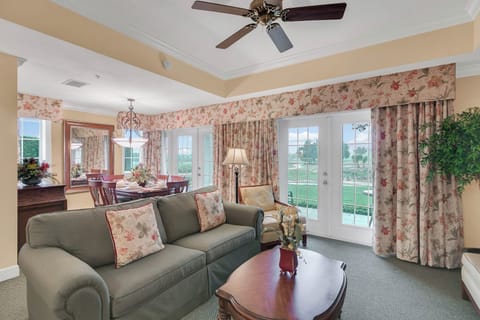 1589 Heritage Court (2).jpg