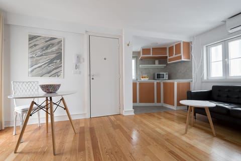 Living Room (1)