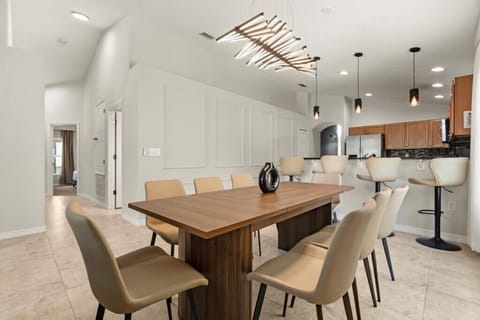 4458NirvanaParkway05