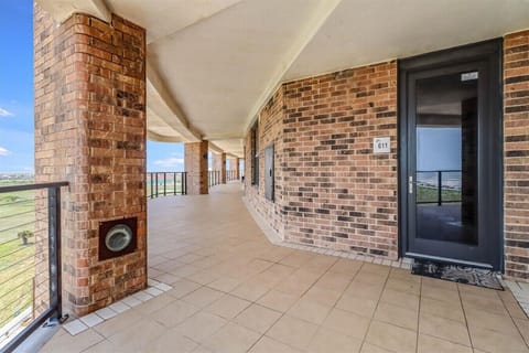 Entrance to #611