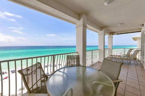 Welcome Home to The Villas at Santa Rosa Beach!