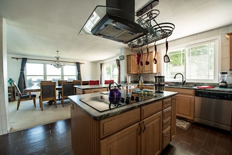 Kitchen, electric stove top