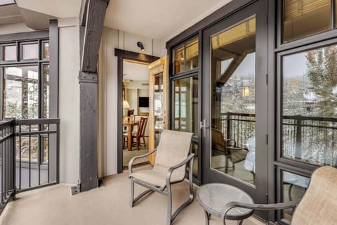 10_84_Carriage_Way_CP3304010