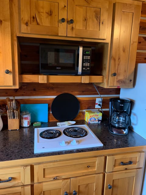 Coffee maker, microwave and 2 burner cooktop