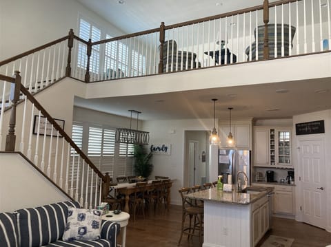 Large Family Room Main Floor