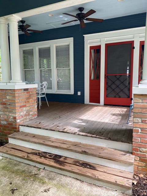 The porch and entrance door