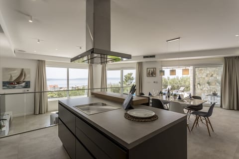 Fully equipped kitchen with all necessary essentials