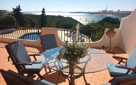 Main Balcony 