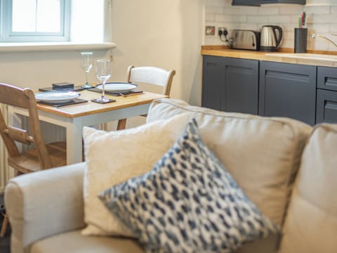 Open plan living space | Curlews, Buryas Bridge, near Penzance