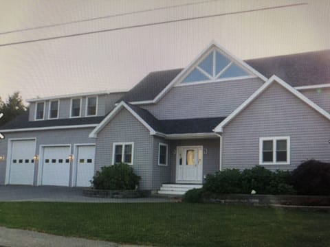 3 car garage for your cars, bikes, or anything you’d like to keep dry!