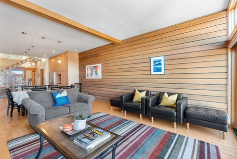 13-web-or-mls-317_Sherman-813