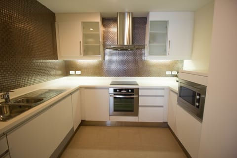 Large, 2 bed beachfront condo in Pattaya