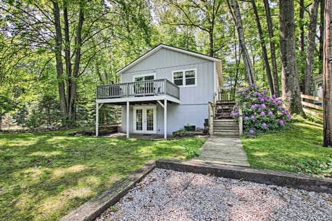 Ludington Vacation Rental | 2BR | 2BA | 1,200 Sq Ft | Stairs Required
