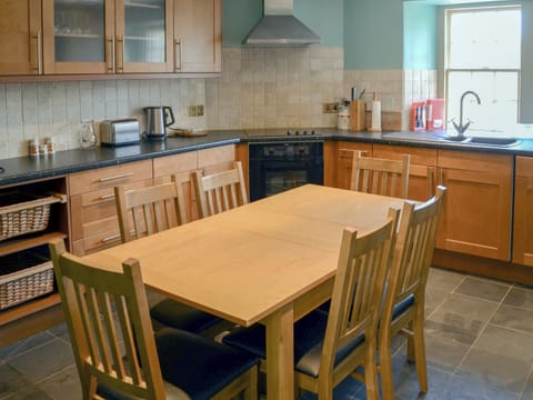 Kitchen/diner | Tressady Coach House, Rogart, near Dornoch