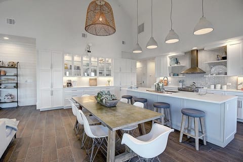 Dining Area and Kitchen, 3rd Floor