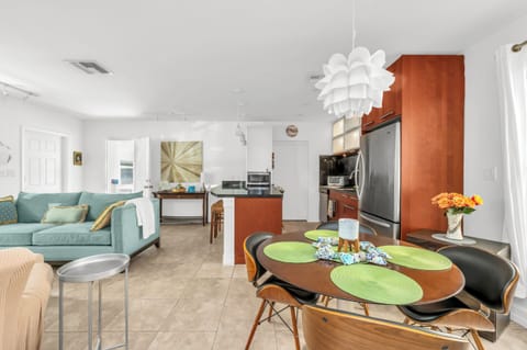 Living Room Kitchen Diining