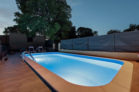 Holiday Home Swimming Pool