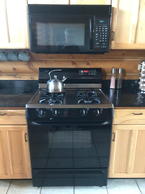 Nothing like a gas stove and oven... and a microwave for those lazy moments!