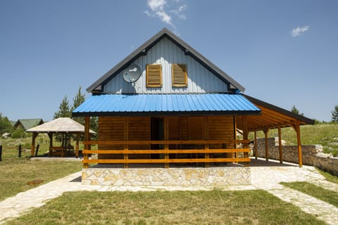 Welcome to our House! Enjoy in our apartment and surrounding