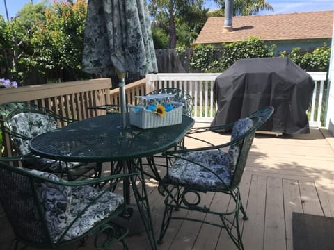 Large avocado tree provides the shade here.