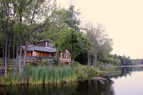 BOATHOUSE