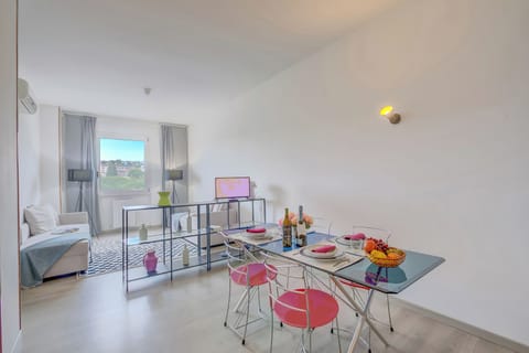 Living and dining room